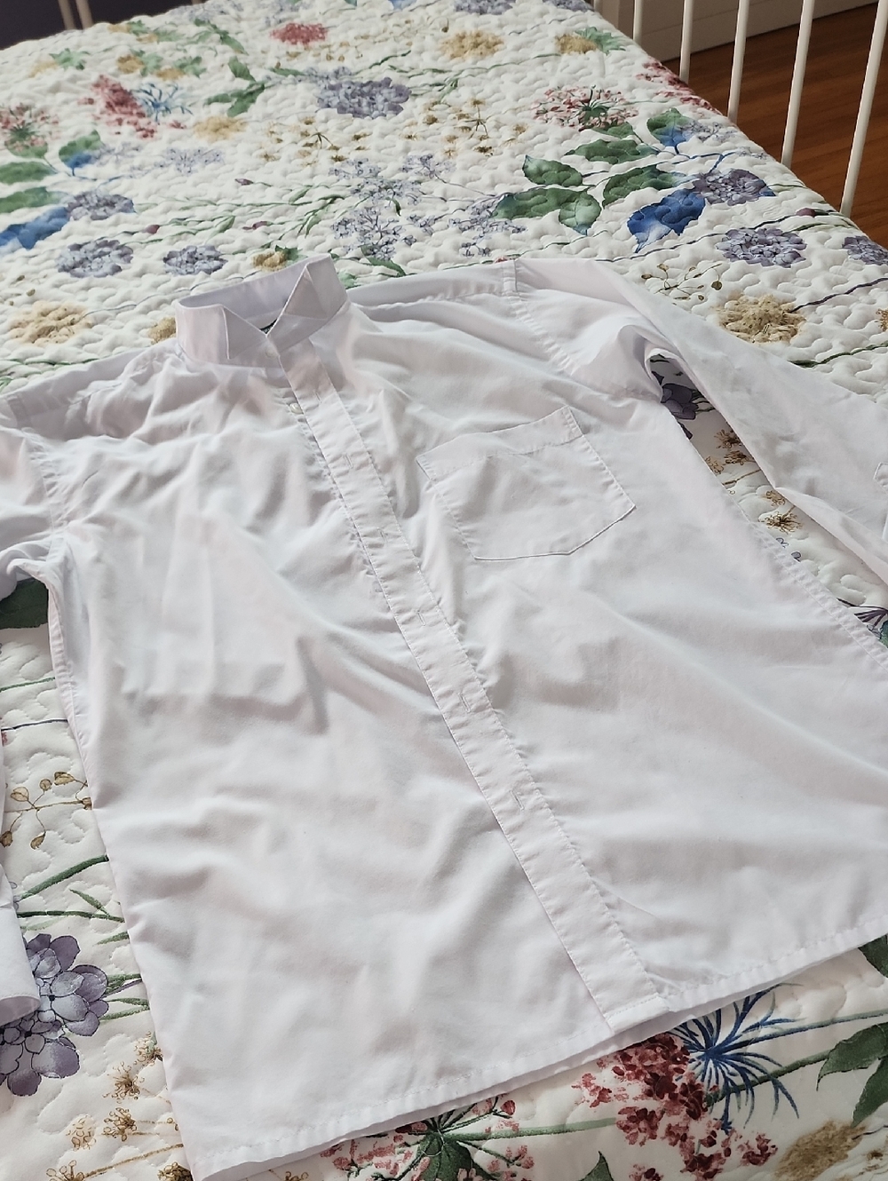 Men's White Mandarin Collar Dress Shirt